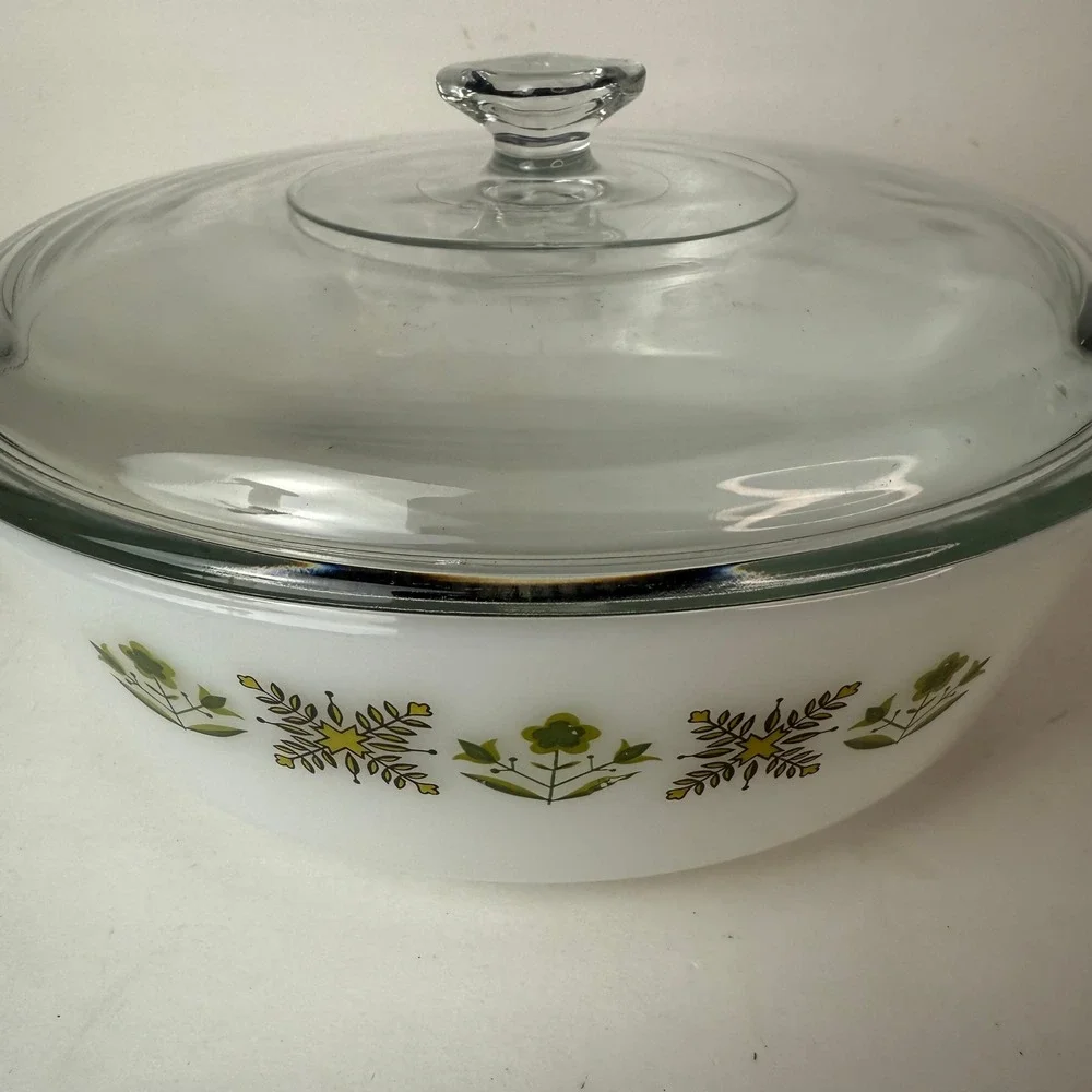 Fire-King‎ Meadow Green Milk Glass Casserole Dish with Lid 2 Qt 438
